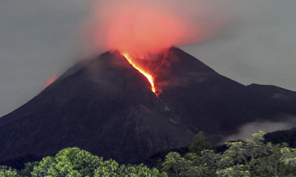 HΠΑ: Το ηφαίστειο που "κοιμάται" 43 χρόνια είναι έτοιμο για νέα έκρηξη